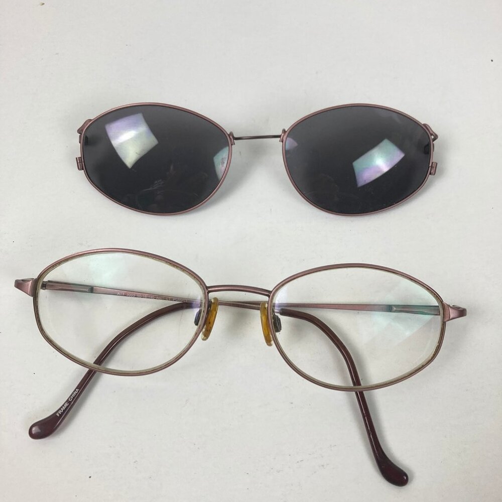 ATT 3003 Women's Eyeglass Frames with clip on sunglasses Size 50-18-140 Round